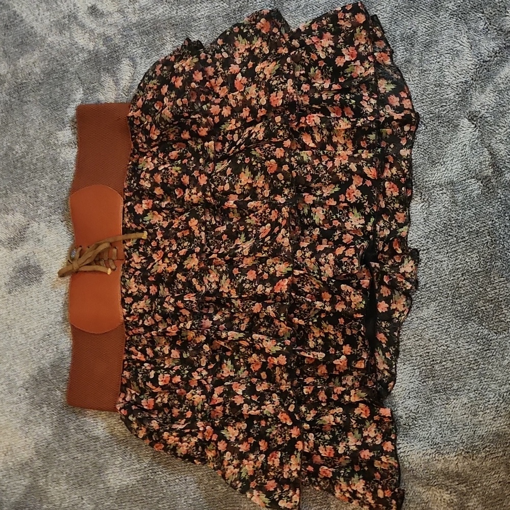 Vintage Belted black floral ruffle skirt